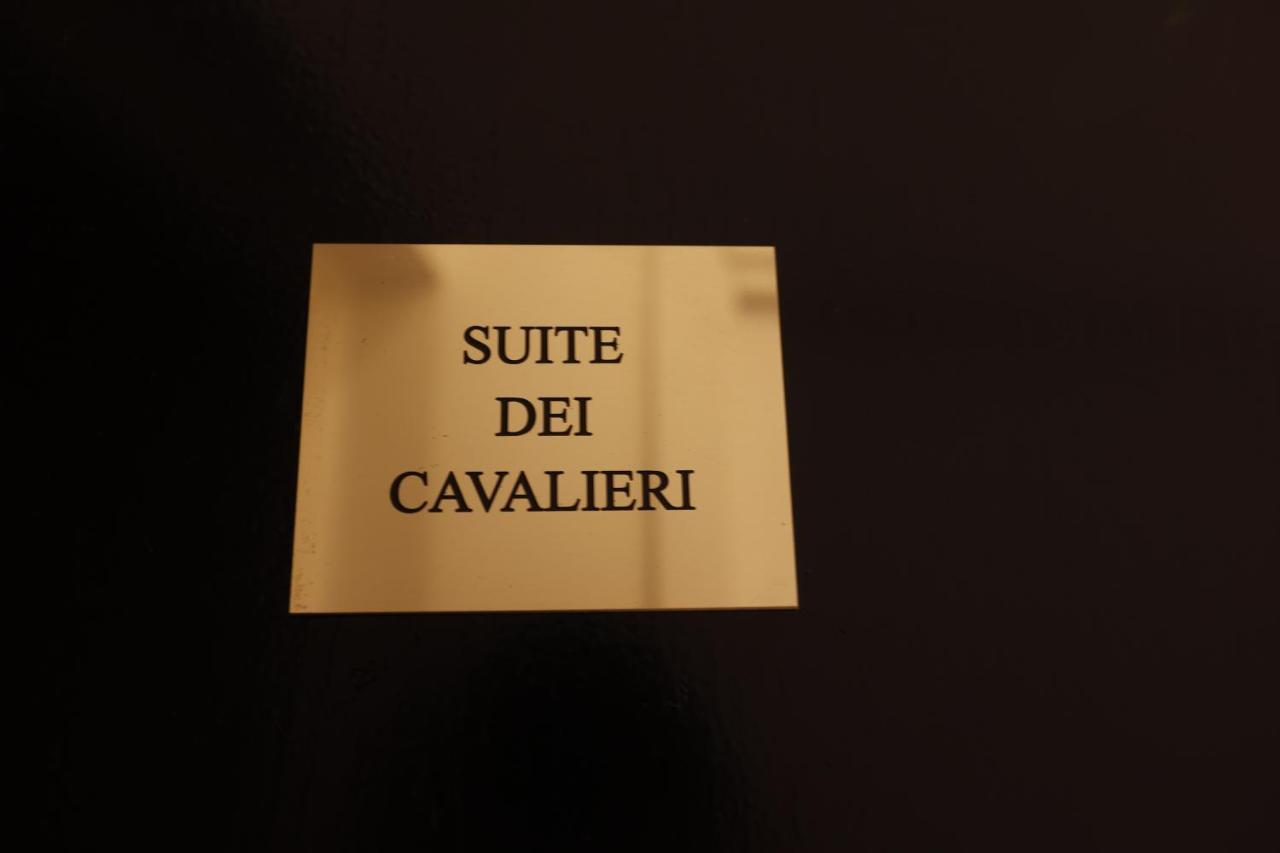 Suite Dei Cavalieri Rzym Zewnętrze zdjęcie